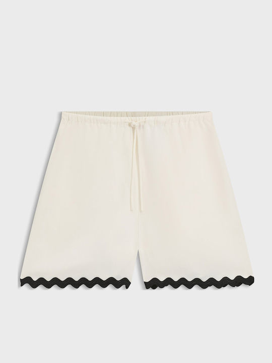 Women's Shorts Ecru