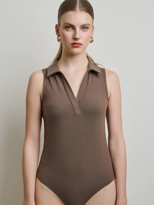 Bodysuit V Neck Beige