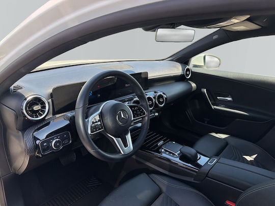 Mercedes-Benz Gebrauchtwagen Mercedes-Benz Eine Klasse 250 e PHEV (Plug-In) 21
