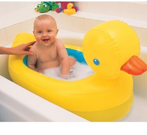 Munchkin Inflatable Baby Bath with Thermometer White