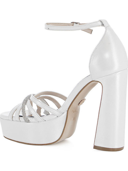 Guy Laroche