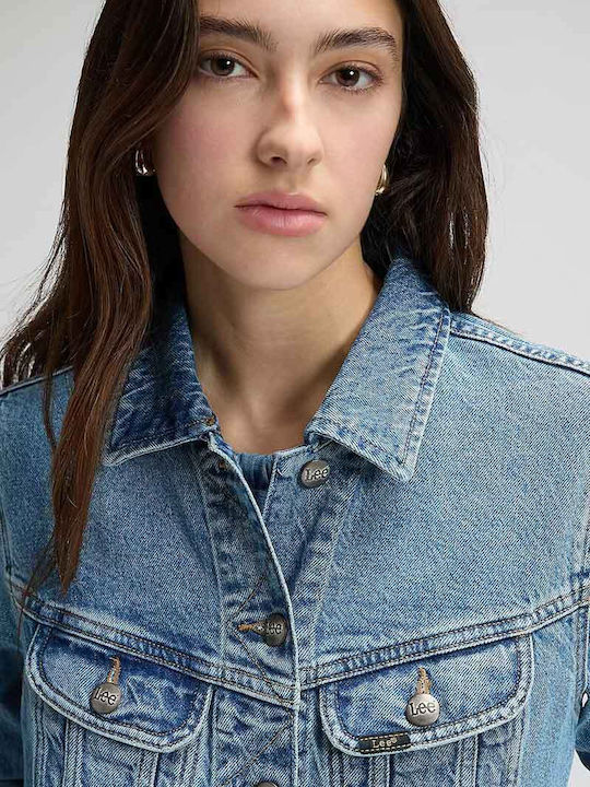 Lee
