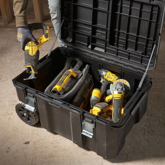 Stanley Fatmax Tool Storage Plastic Wheeled Box W66.6xD45.8xH34cm FMST17870-1