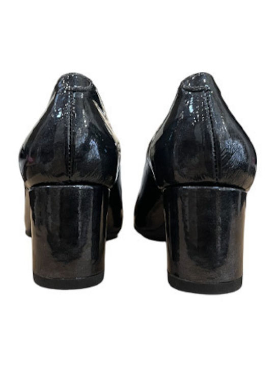 Pumps Aus Grau Lackleder