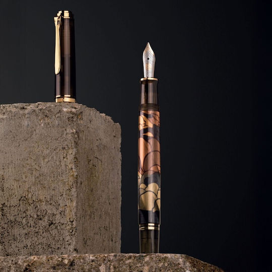 Pelikan Souveran M600 Fountain Pen Broad Gold