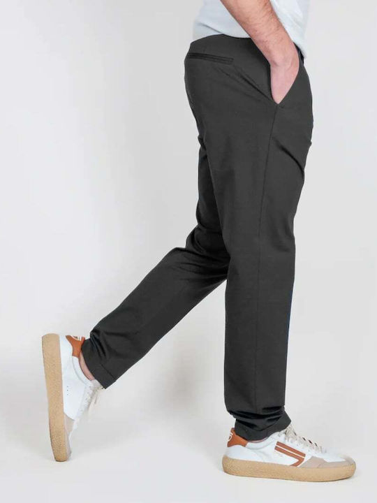Chino Trousers In Slim Fit Black