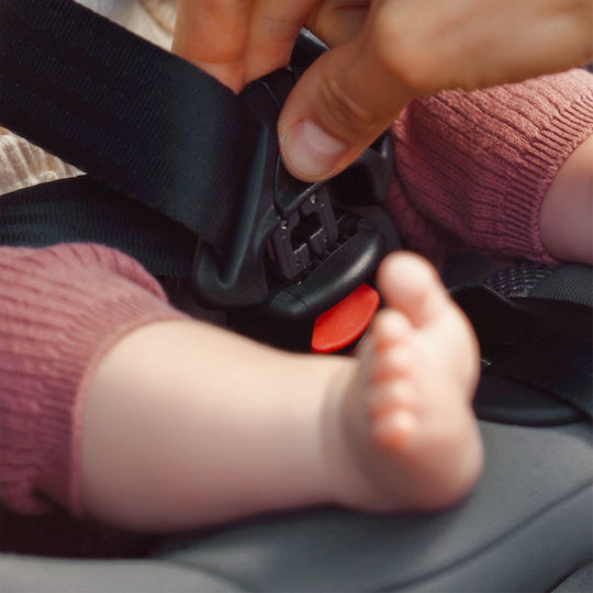 Kinderkraft I-Guard Airflow Car Seat i-Size with Isofix Beige