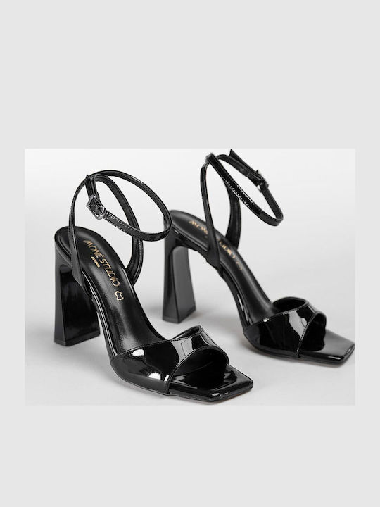 Damen Sandalen aus Schwarz Lackleder