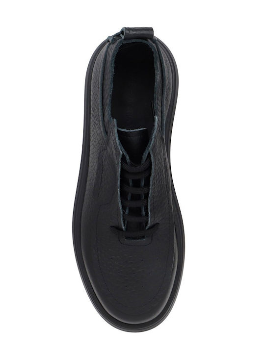 Men's Black Sneakers