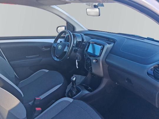 Toyota Aygo X-Play '21