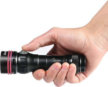Alpin Rechargeable Diving LED Headlamp with 1800lm Brightness for Depths up to 300m