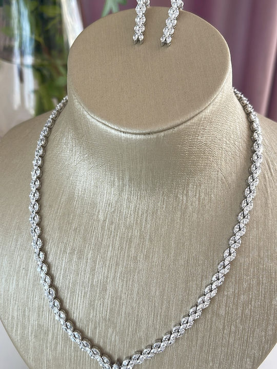 Schmuckset mit Halskette und Ohrringen aus Silber mit Steinen