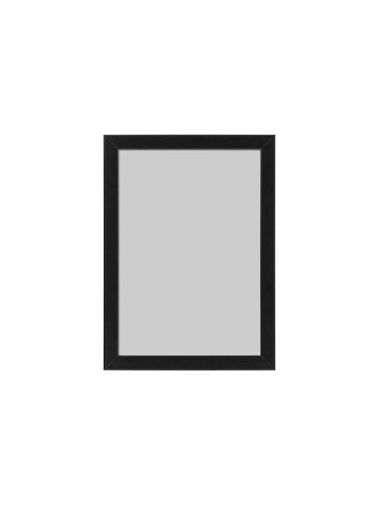 Wall-Mounted Plastic Photo Frame With White Frame