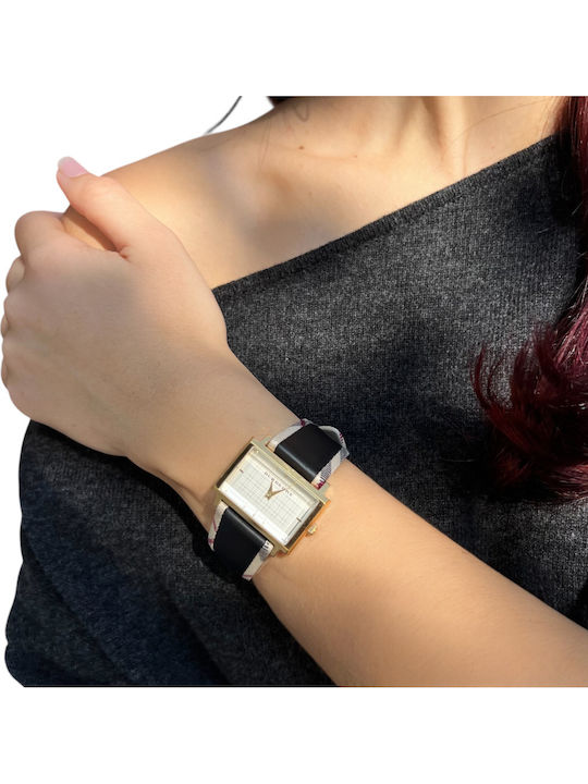 Burberry Watch with Battery Mechanism Burberry Watch with Battery Mechanism