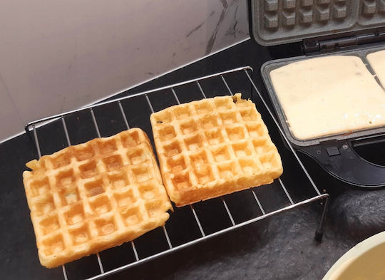 Berlinger Haus Sandwich Maker Grill with Removable Grids 2100W
