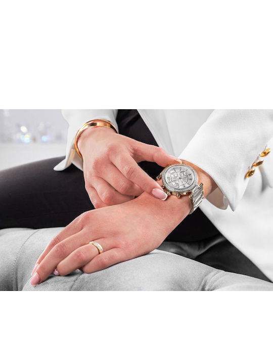 Giewont Womens Chronograph Battery Watch With Silver Metal Bracelet