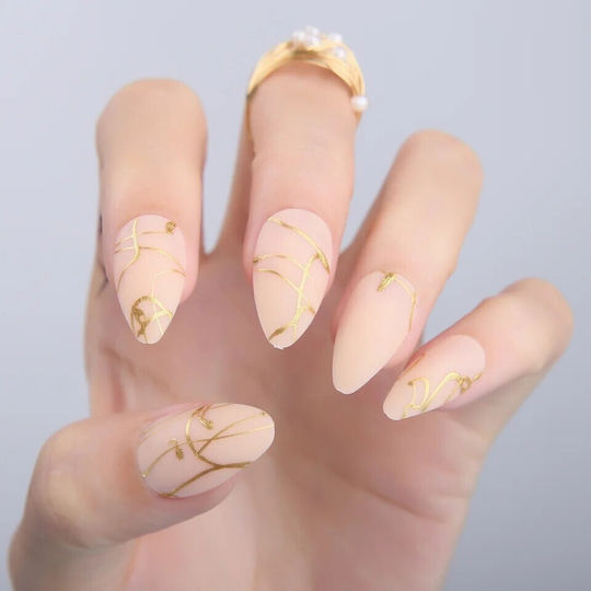 Set 24 Tipsuri Unghii False Presate Culoare Nude Aurie Migdale