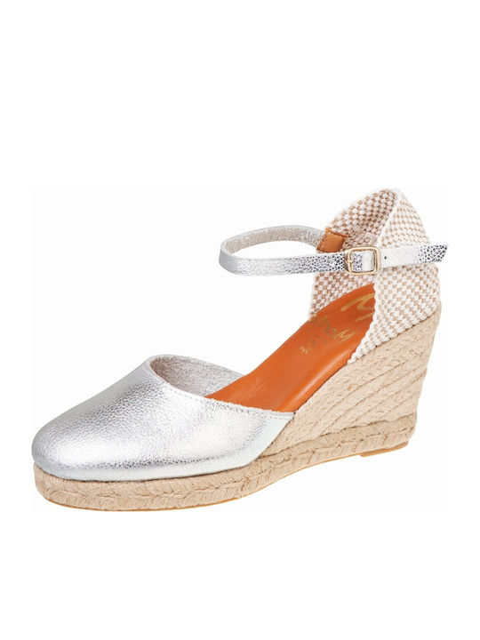Marila Footwear