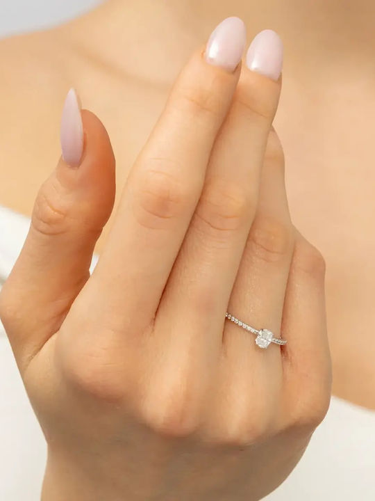 Single Stone Ring From 18K Gold With Diamond