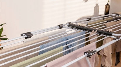 Vileda Doppel Klappbarer Boden-Kleiderständer für den Balkon Rostfreier Stahl mit Rädern mit Aufhängelänge 22m
