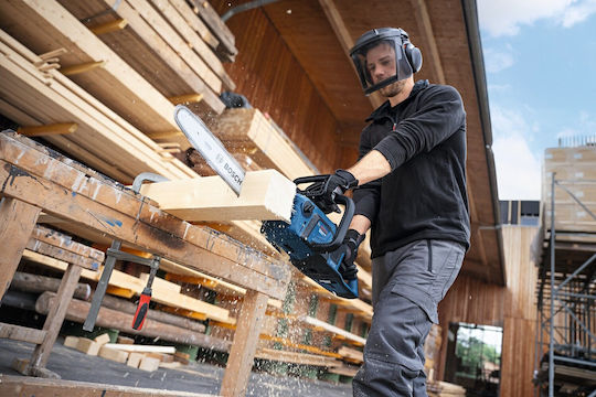 Bosch GKE 18V-40 Battery Chainsaw Brushless 18V 3.7kg