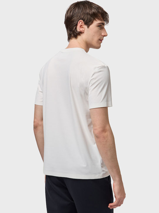 T-shirt White