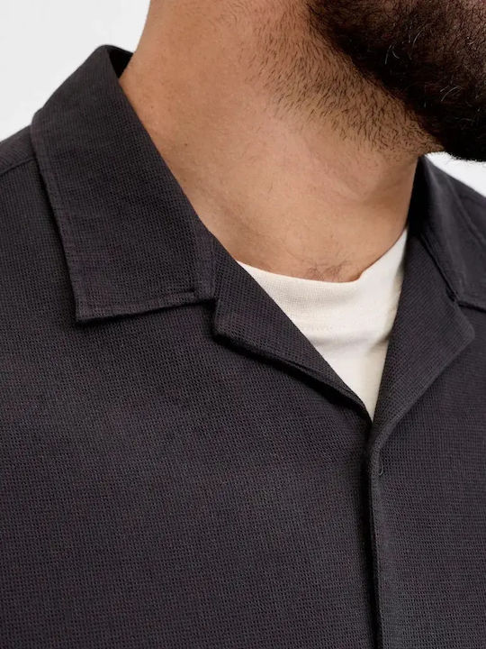 Short Sleeve Shirt in Regular Fit Black
