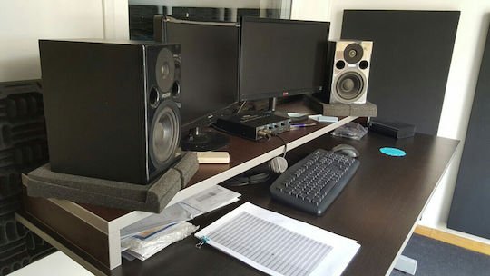 Proacoustics Polyfon Set of Acoustic Panels (8 Pieces) in Wedge Design in Gray Color