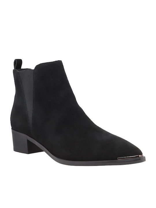 Nine West