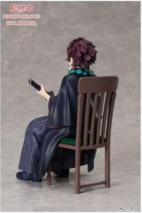 Demon Slayer Kimetsu No Yaiba Tanjiro Kamado Collectible Figure 15cm