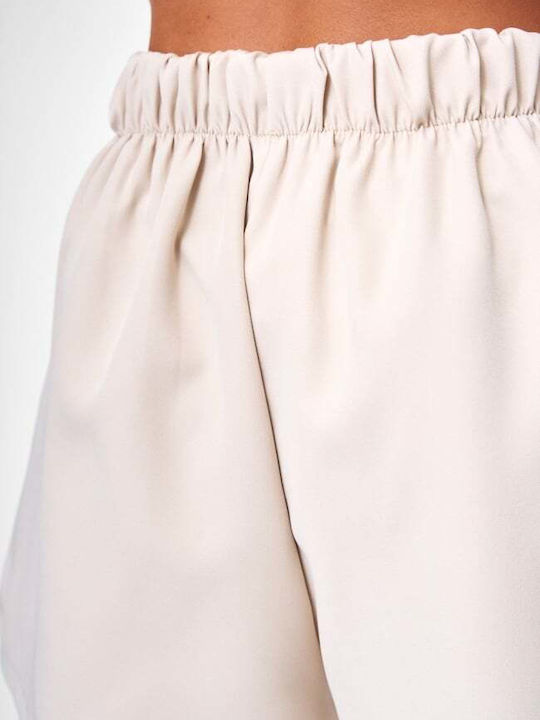 Women's Set with Beige Shorts