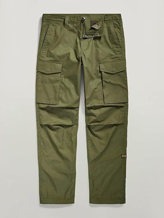Core Cargo Trousers in Regular Fit Green