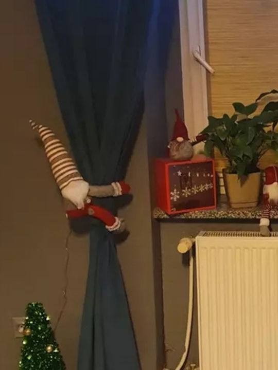 Moș Crăciun Decorativ Roșu Din Țesătură 42x27x7cm