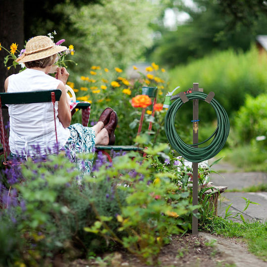 Relaxdays Freistehende Schlauchhalter für Wasserhahn
