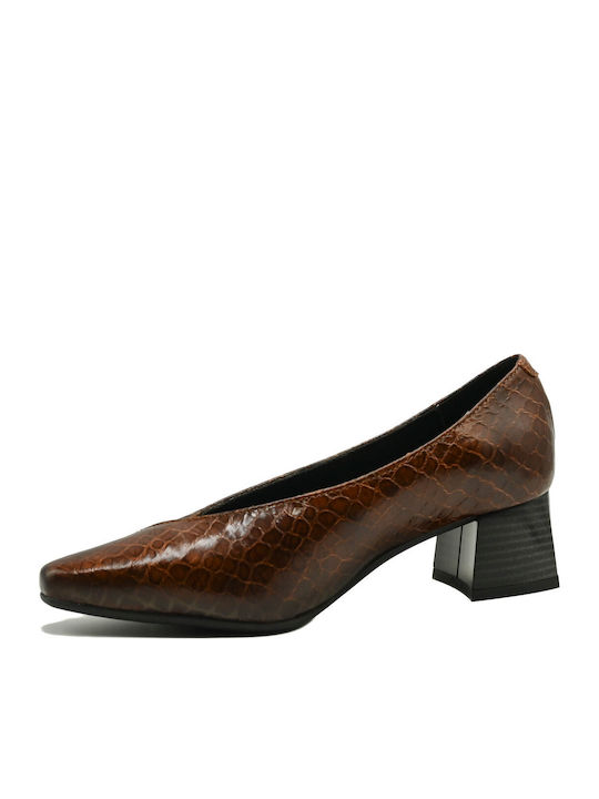 Leder Pumps mit niedrigem Absatz Braun