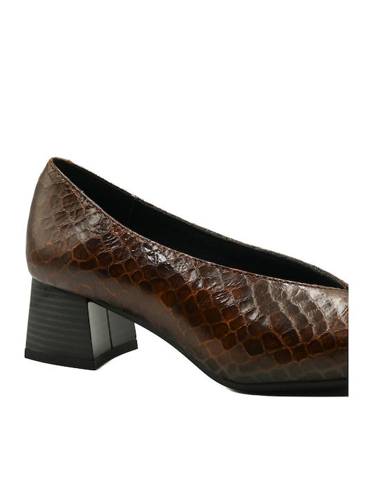 Leder Pumps mit niedrigem Absatz Braun
