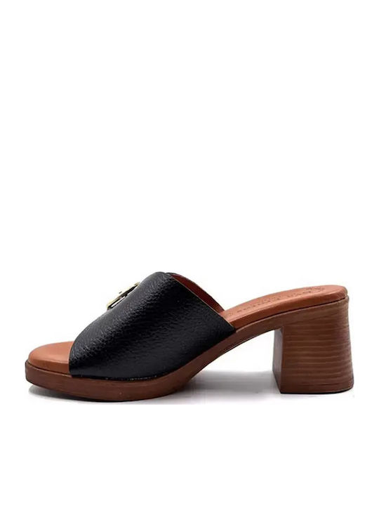 Mules with Heel in Black Colour