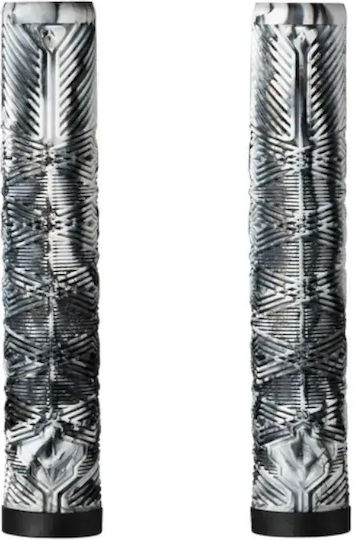Blunt V3 Freestyle Scooter Grips Black White