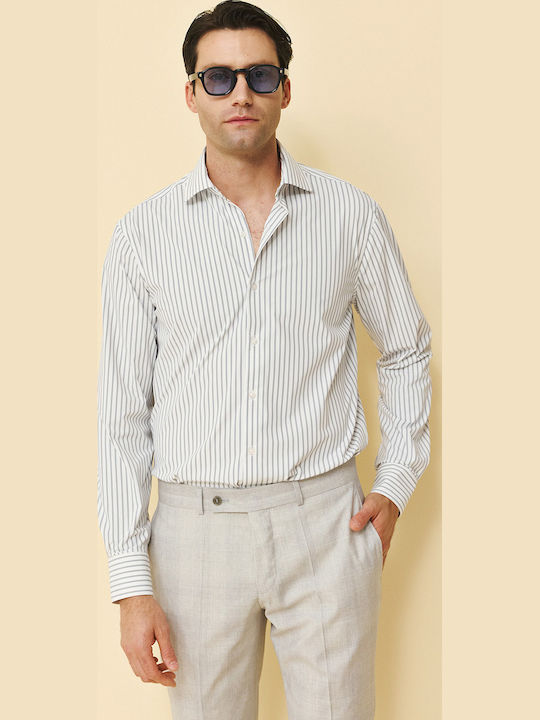 Guy Laroche