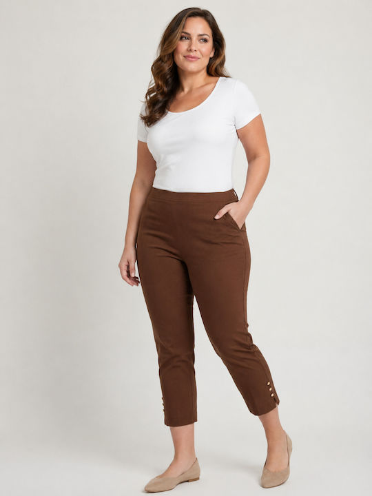 Women's High Rise Fabric Capri Trousers with Rubber Band in Slim Fit Brown
