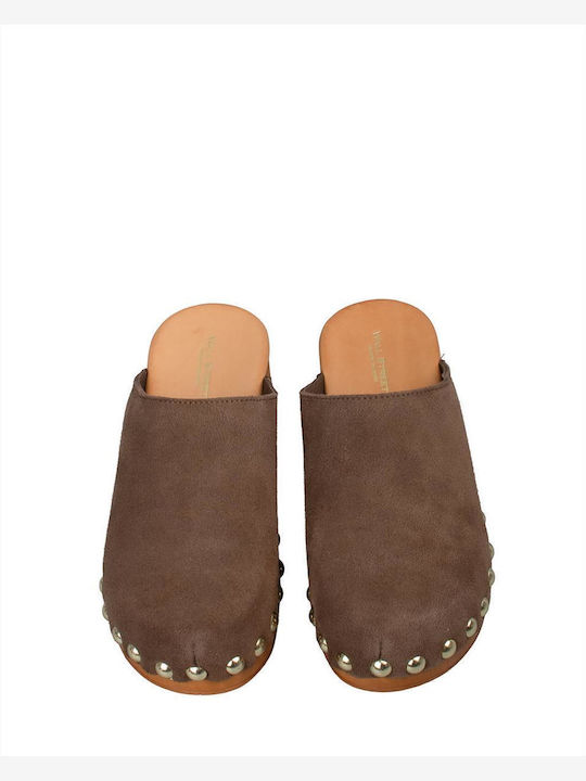 Mules With Heel In Brown Colour