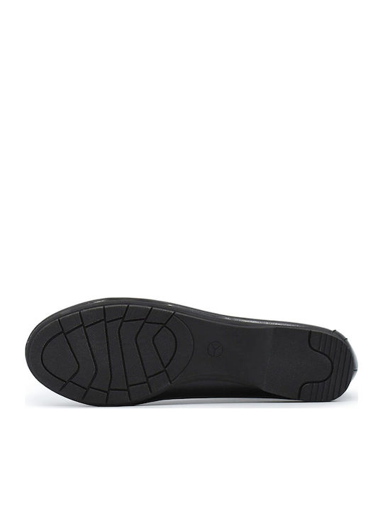 Women's Ballerina Shoes in Black Patent Leather