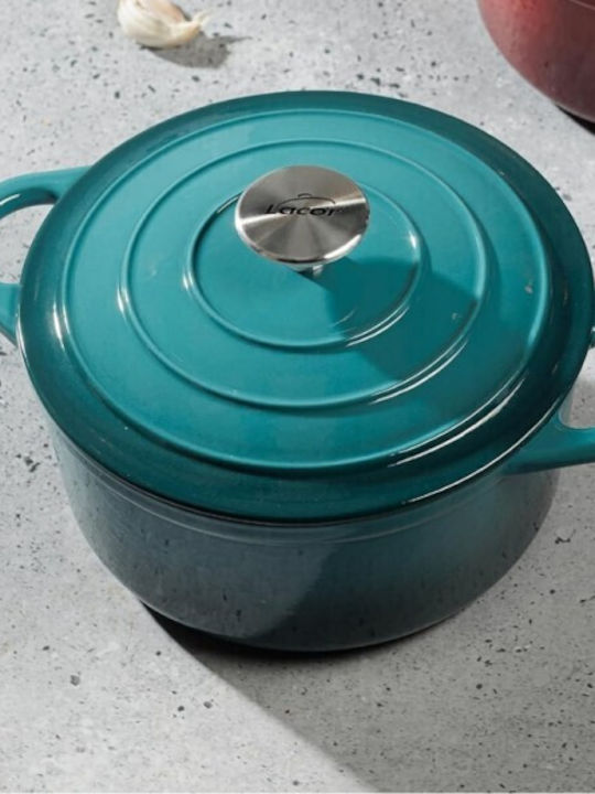 Lacor Deep Cast Iron Pot 3.5lt / 24cm