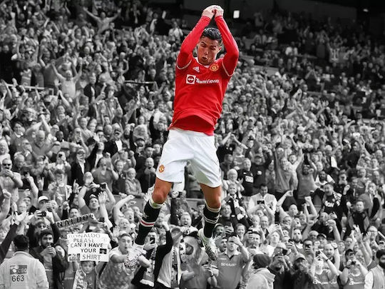 Poster Cristiano Ronaldo Sc032 40cm X 50cm Brown Wooden Frame