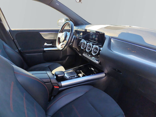 Mercedes-Benz GLA 180 d Auto '22