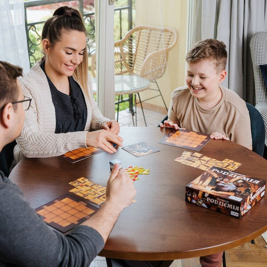 Board Game Mysterious Dungeons for 1-5 Players 6+ Years Old (PL) Trefl