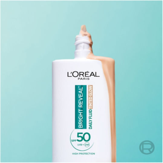 L'Oreal Paris Paris Bright Reveal Daily Fluid Tinted Glow Течен грим 50мл