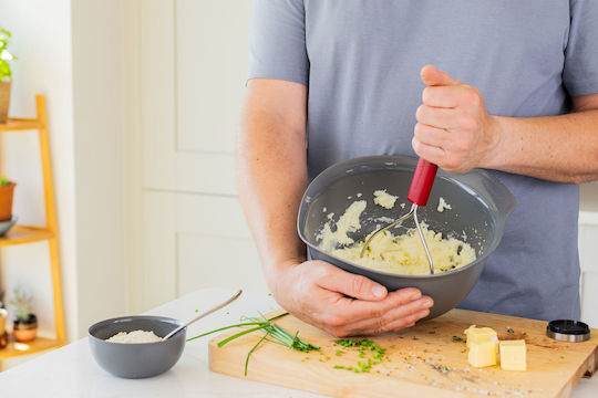 Kitchenaid Presă de Cartofi din Oțel Inoxidabil 25.5cm