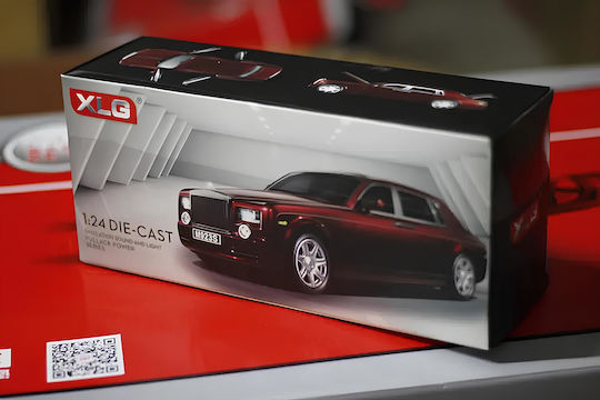 Modell Rolls Royce Phantom Maßstab 1:24 Metallische Bewegung Lichter Sound