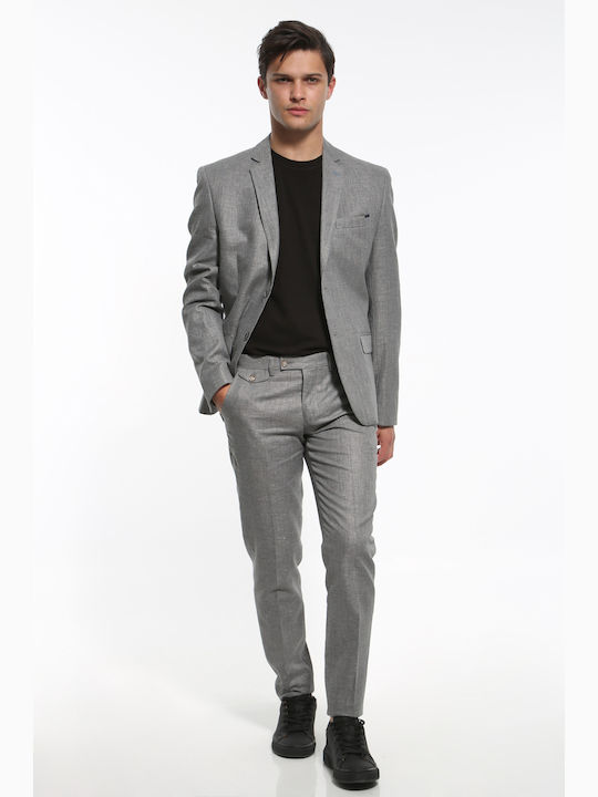 Mezzo Uomo